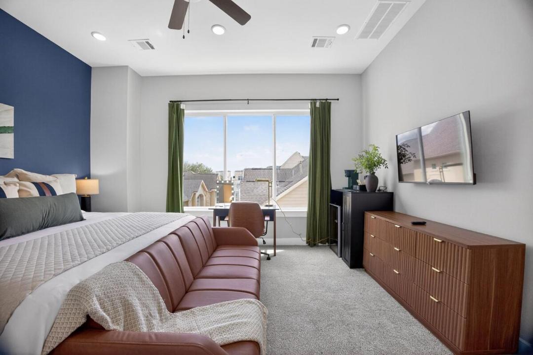 Photo of Bedroom in East Downtown Houston