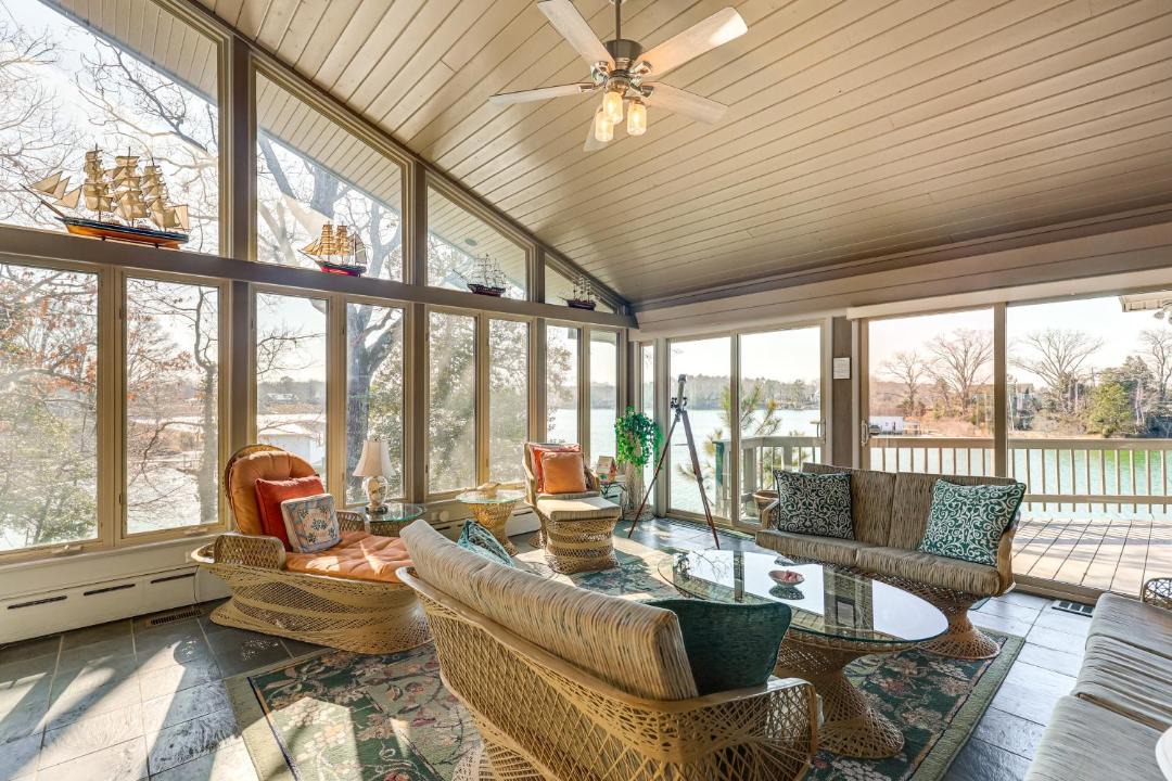 Photo of Patio Balcony in Irvington