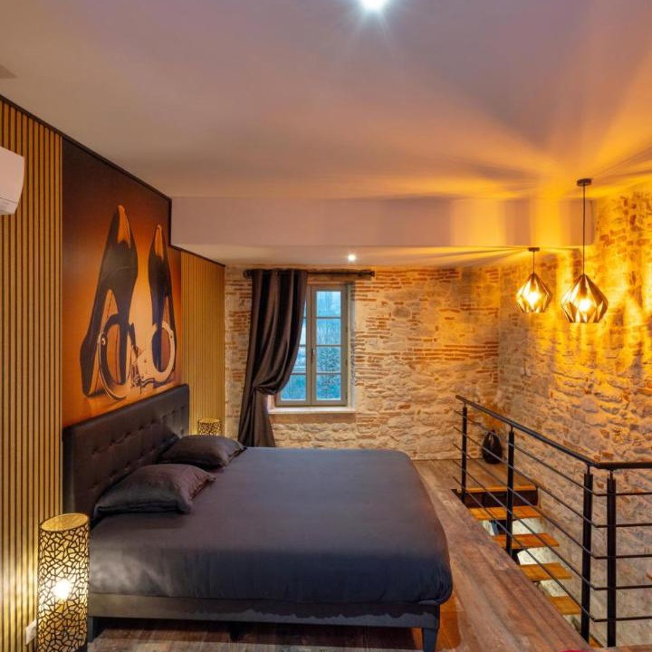 Photo of Bedroom in Cahors