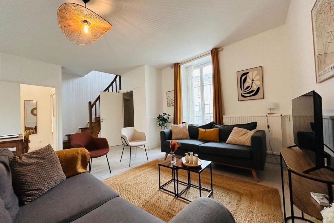 Photo of Livingroom in Madeleine - Saint-Leonard