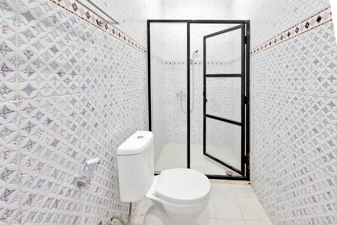 Photo of Bathroom in Cisarua