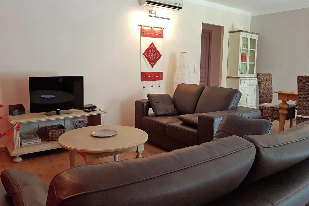 Photo of Livingroom in Lirac