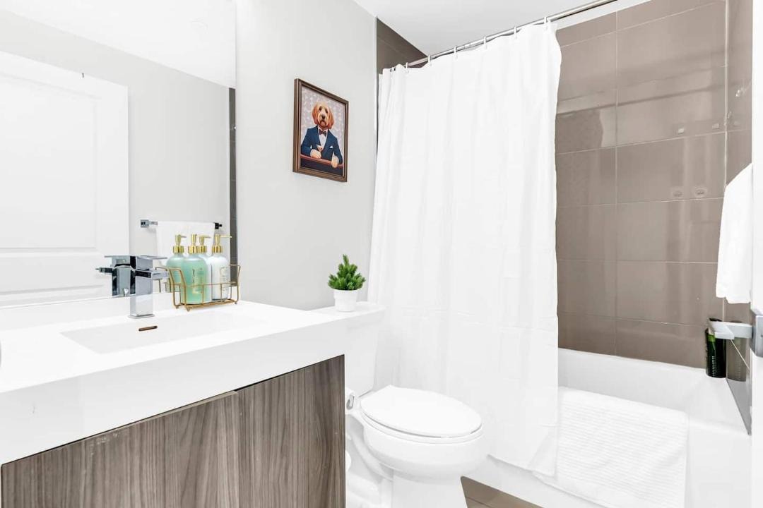 Photo of Bathroom in Garden District