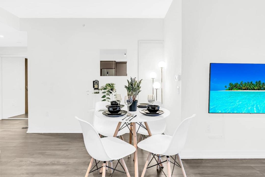 Photo of Livingroom in Garden District