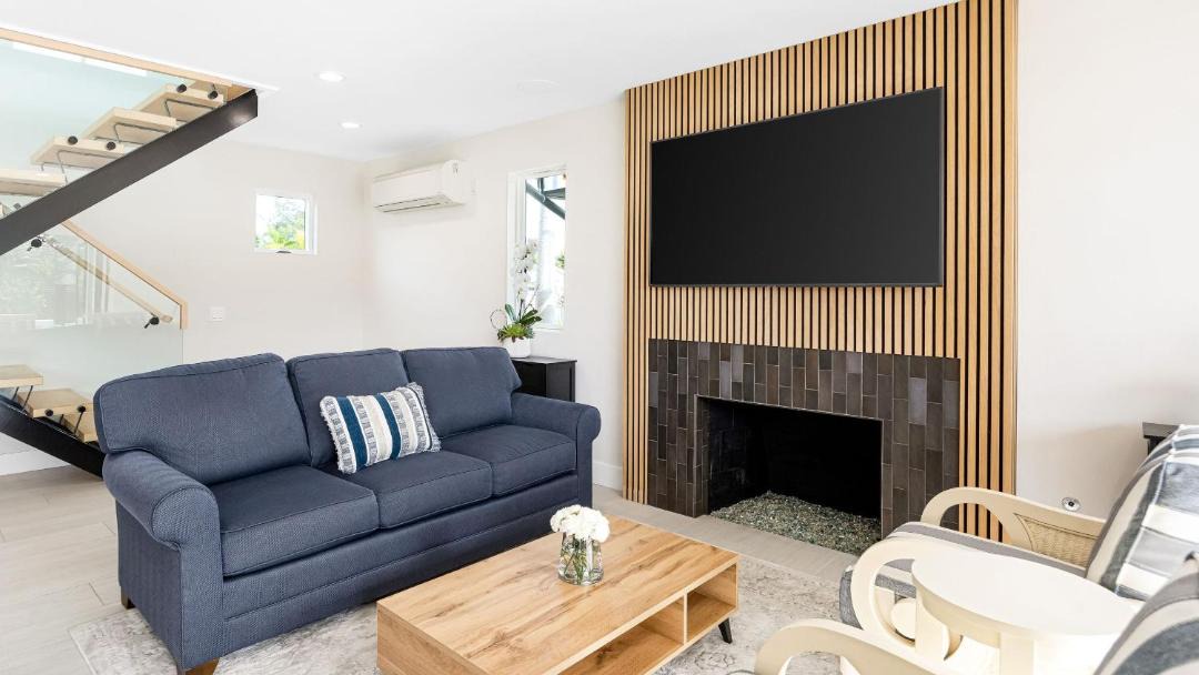 Photo of Livingroom in Seal Beach