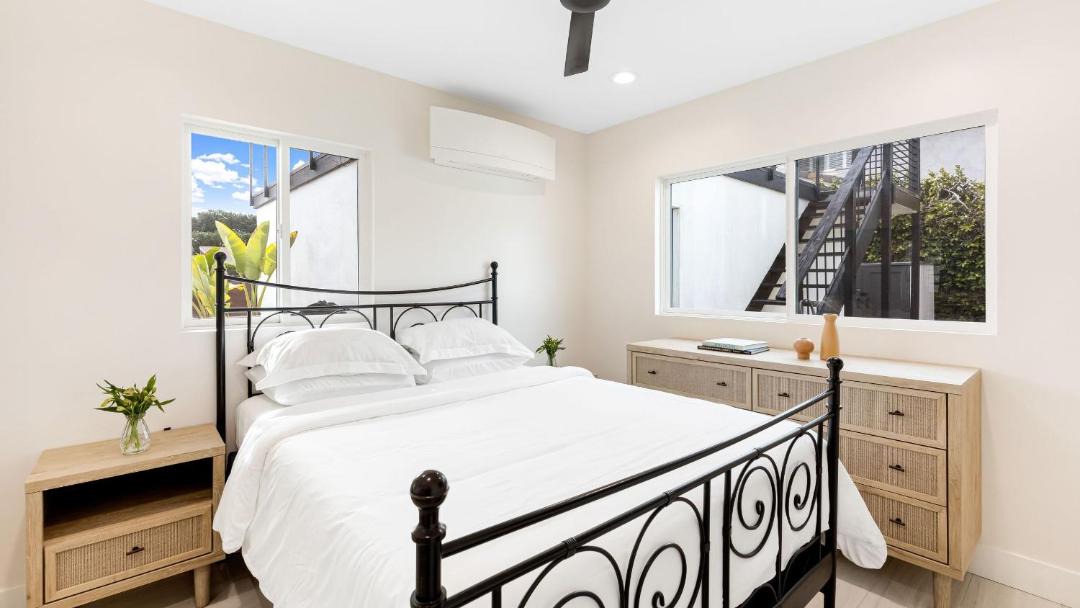 Photo of Bedroom in Seal Beach