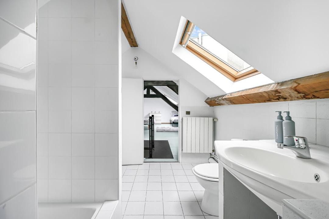 Photo of Bathroom in Noisy-le-Grand