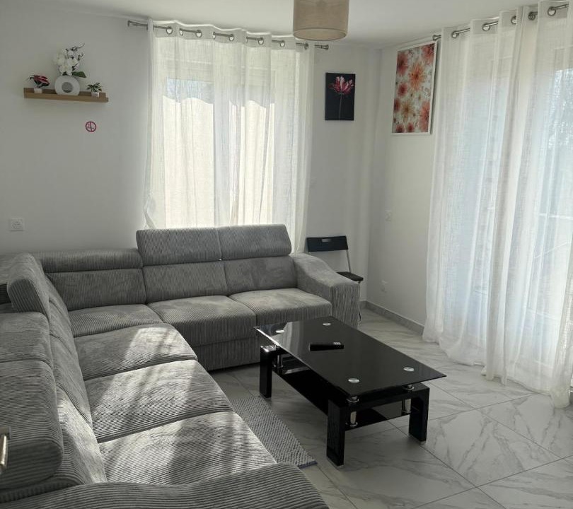 Photo of Livingroom in Villiers-le-Bel