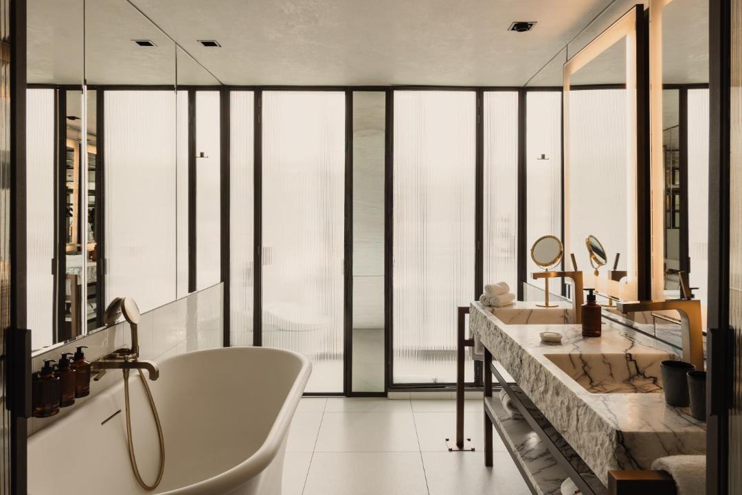 Photo of Others in 16th Arrondissement