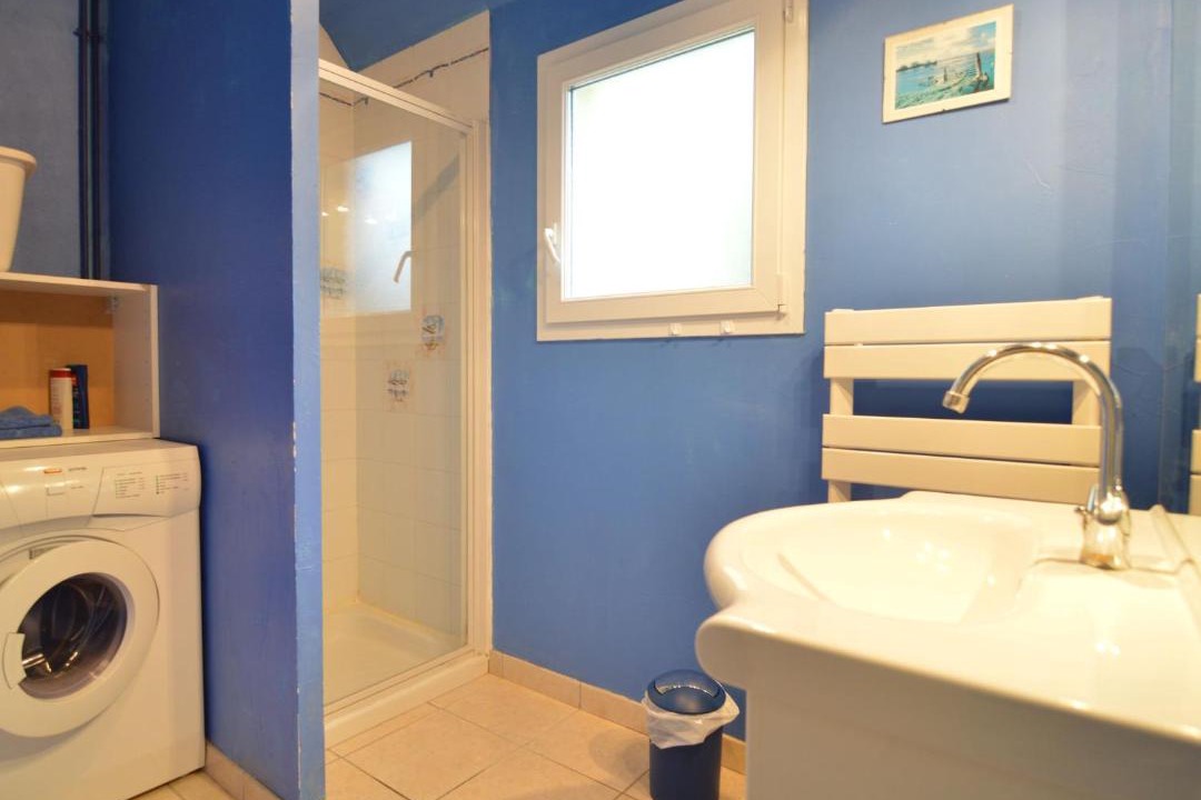 Photo of Bathroom in Carentan