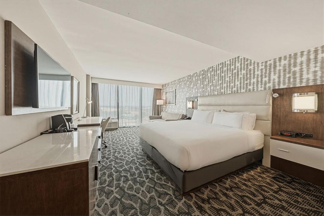 Photo of Bedroom in US 290