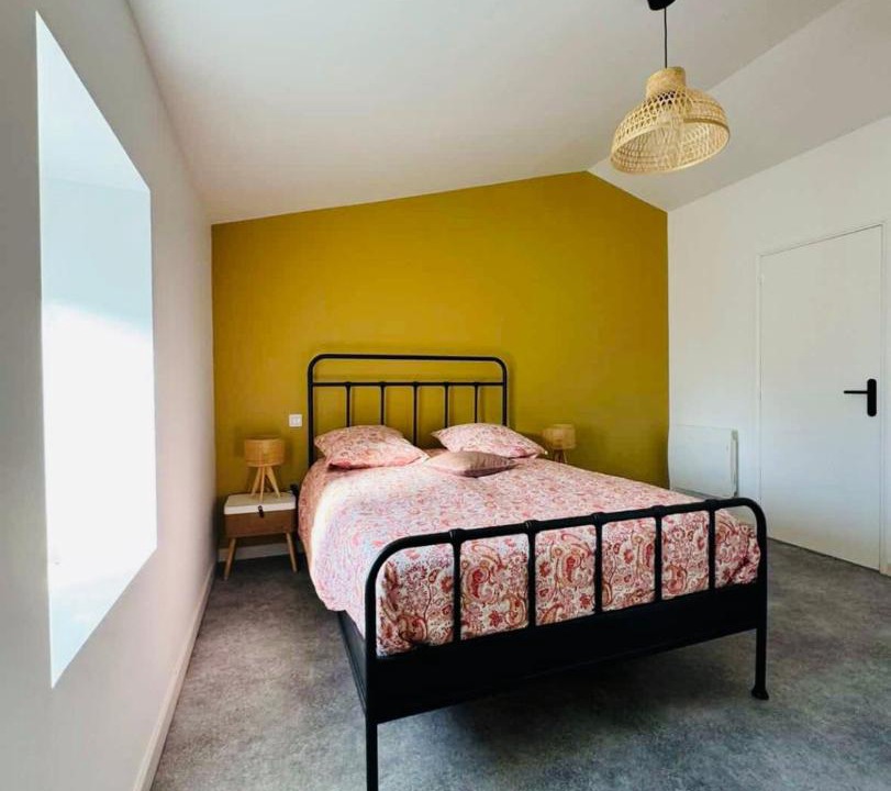 Photo of Bedroom in Mouilleron-le-Captif
