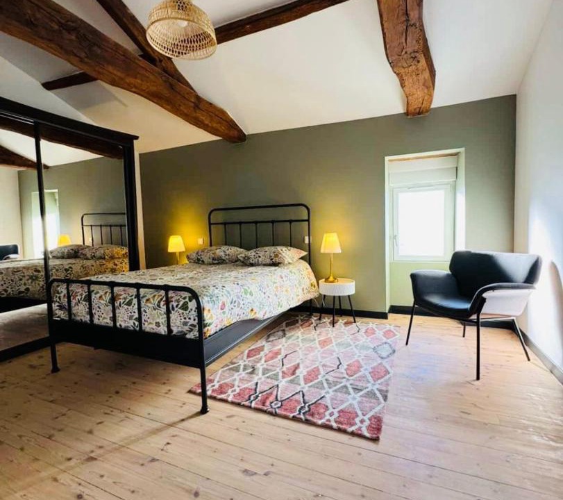 Photo of Bedroom in Mouilleron-le-Captif