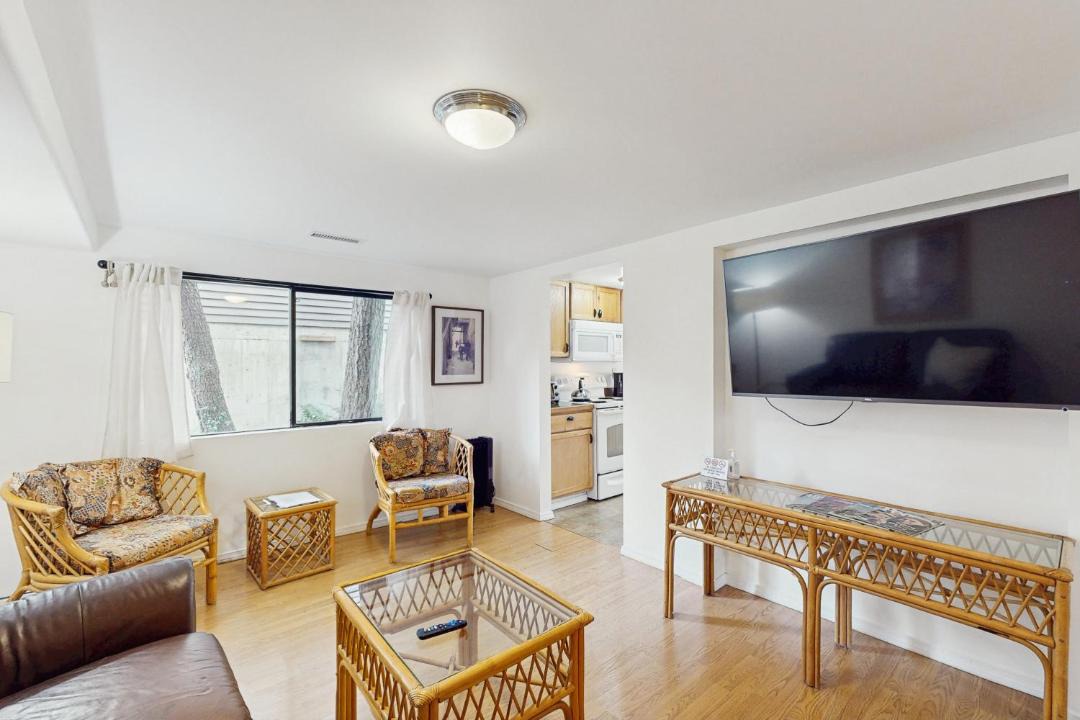 Photo of Livingroom in North Beach/Blue Ridge