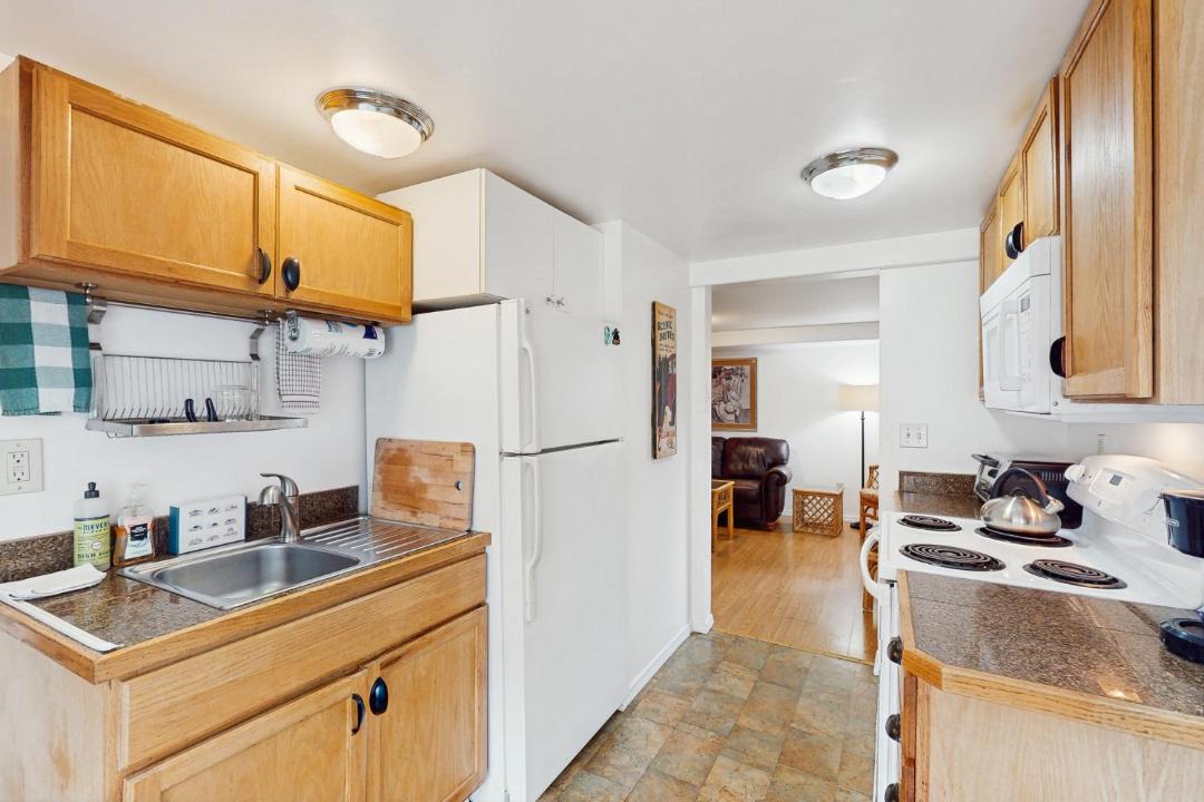 Photo of Kitchen in North Beach/Blue Ridge