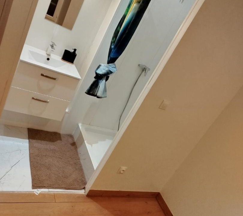 Photo of Bathroom in Nord - Gare