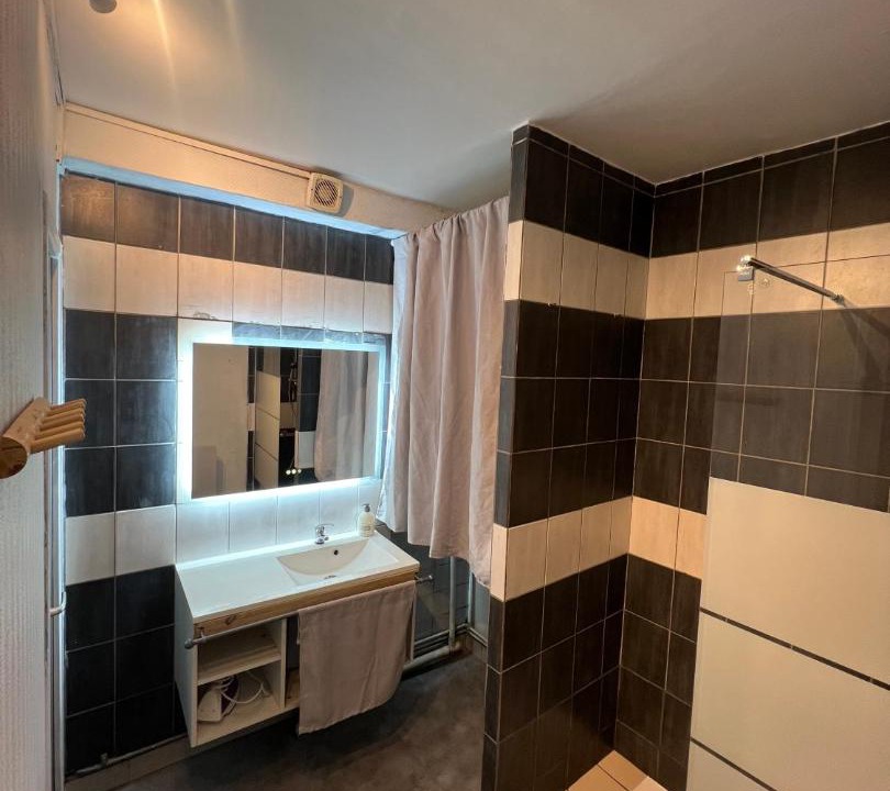 Photo of Bathroom in Barriere Saint Marc