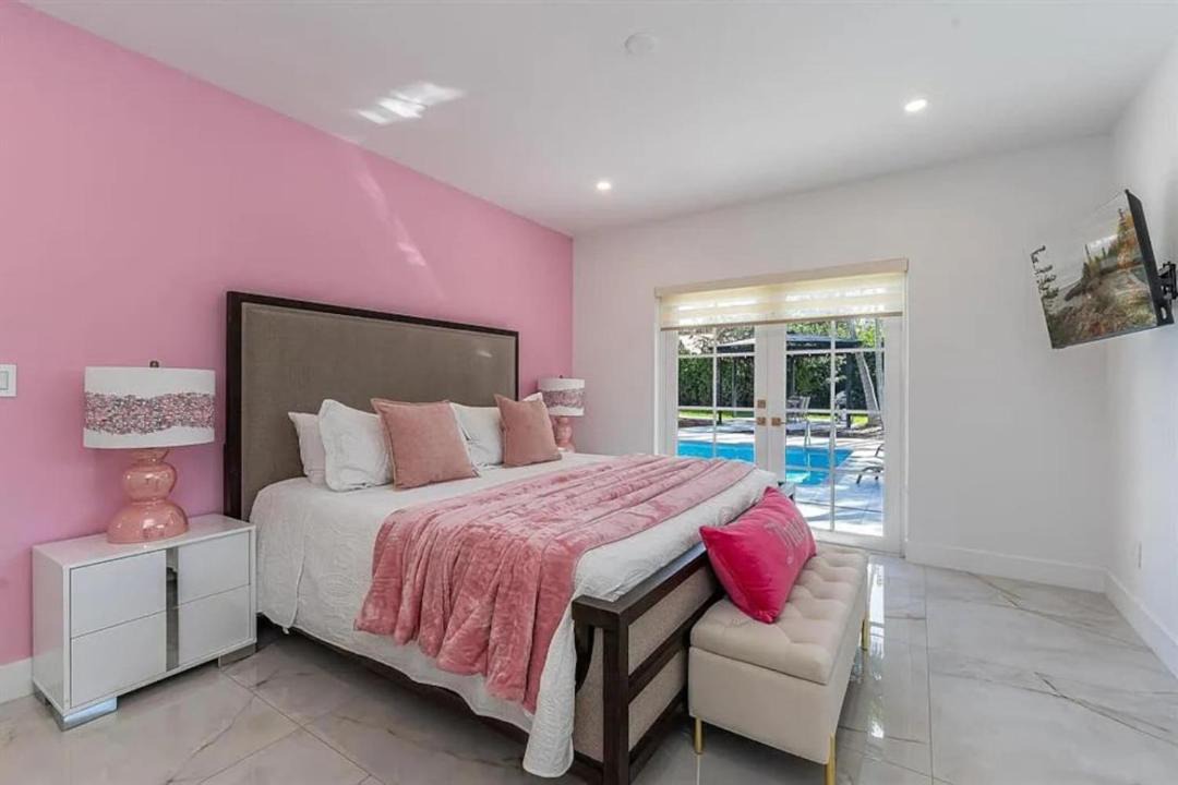 Photo of Bedroom in Palmetto Bay