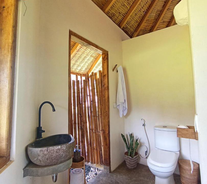 Photo of Bathroom in Kecamatan Pringgasela
