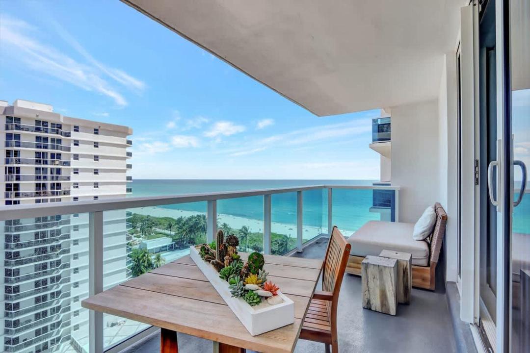 Photo of Patio Balcony in South Beach