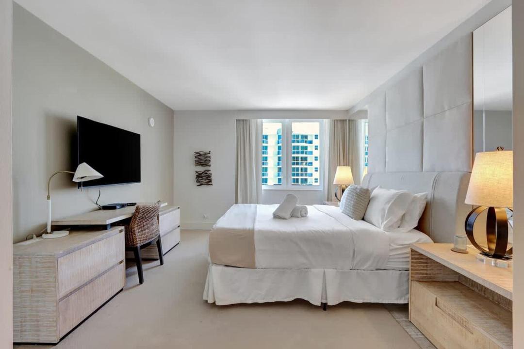 Photo of Bedroom in South Beach