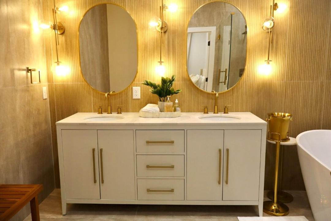 Photo of Bathroom in La Porte