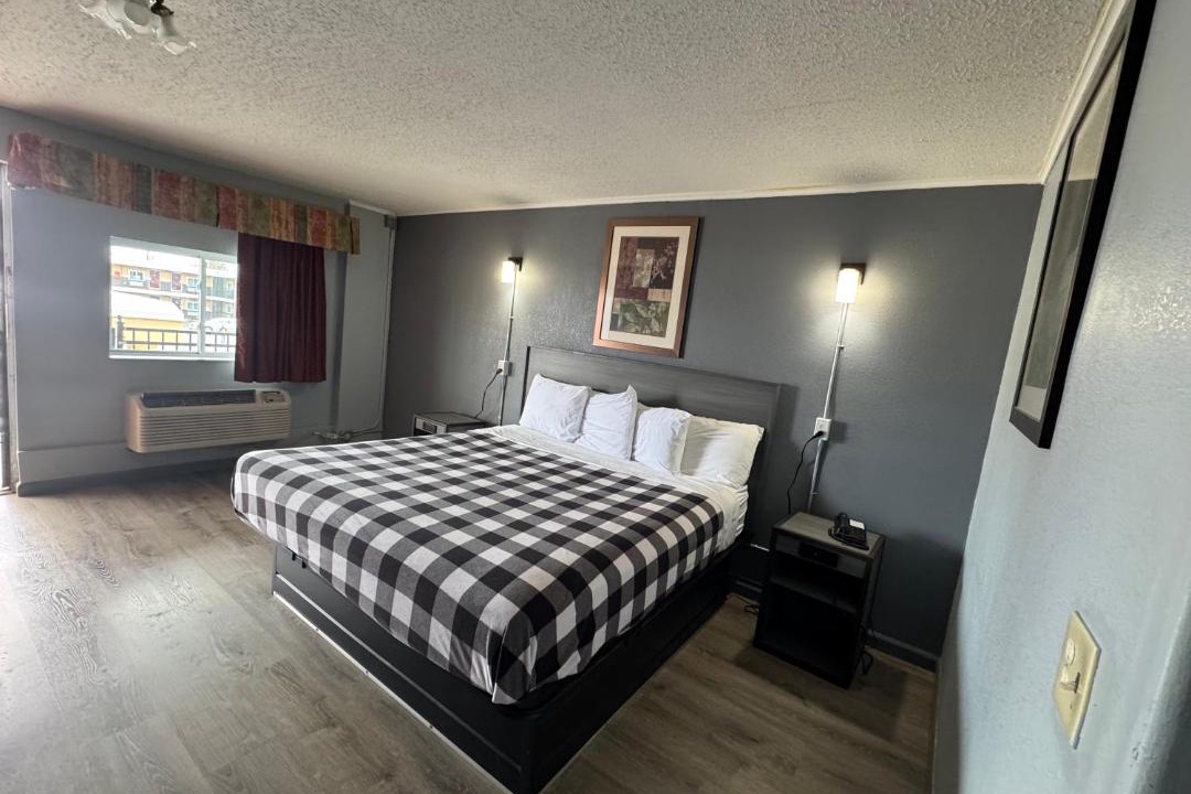 Photo of Bedroom in Broadview
