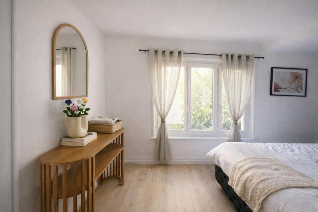 Photo of Bedroom in Sainte-Anne - Faubourg Noyon
