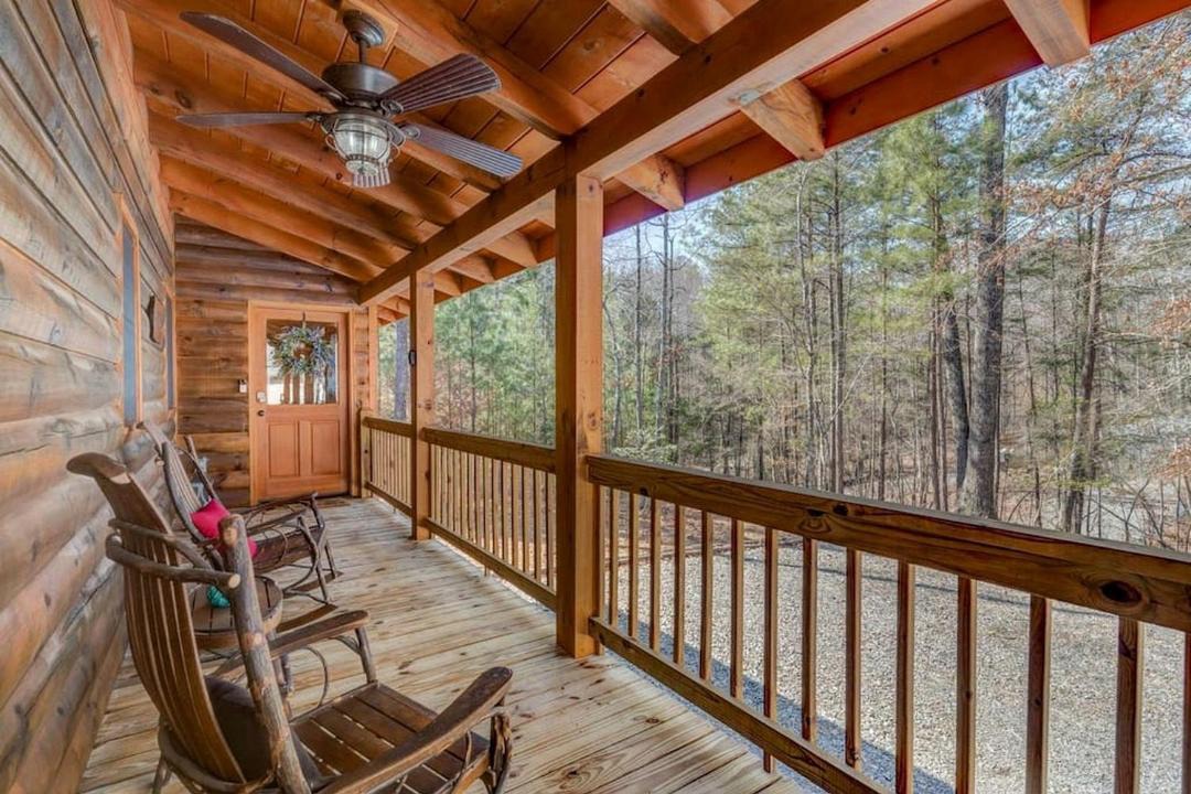 Photo of Patio Balcony in Eagle Mountain