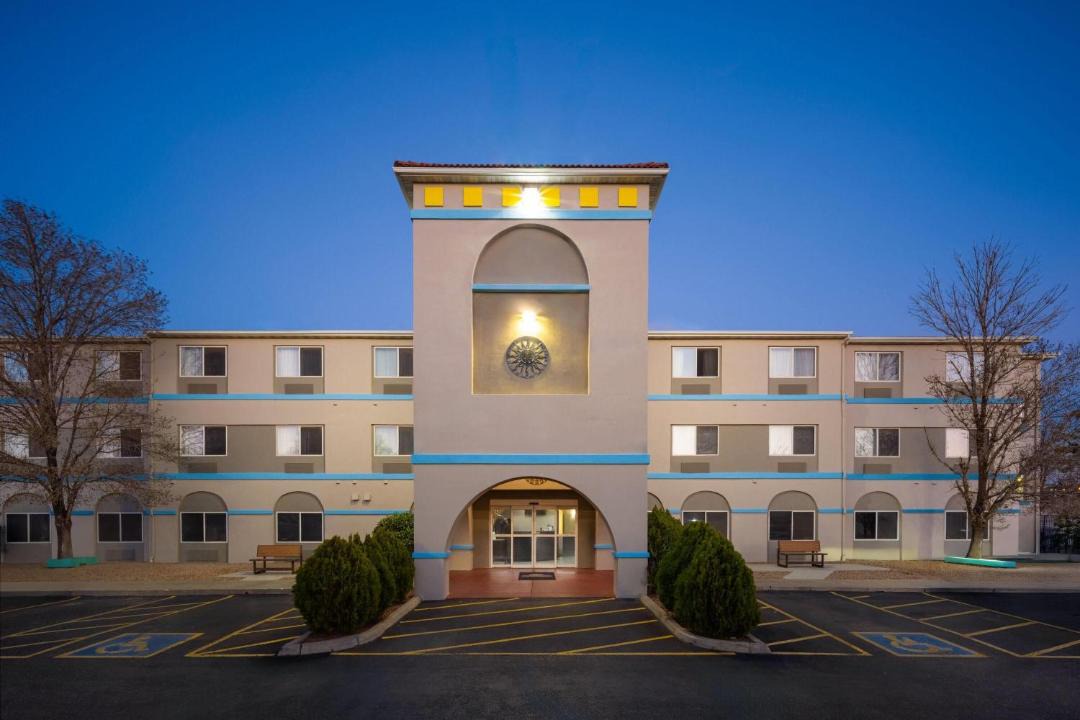 Photo of Others in Victory Hills