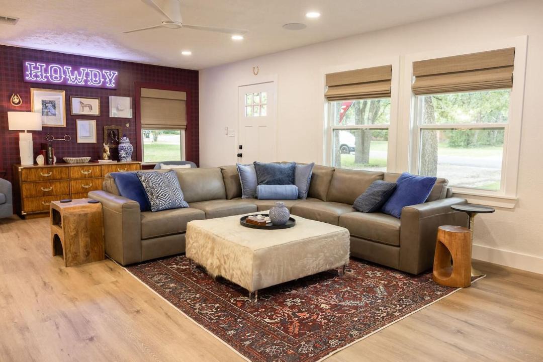 Photo of Others in Country Club Estates