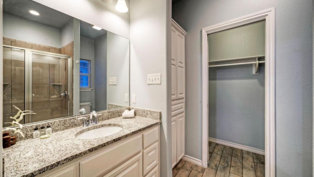 Photo of Bathroom in Flour Bluff