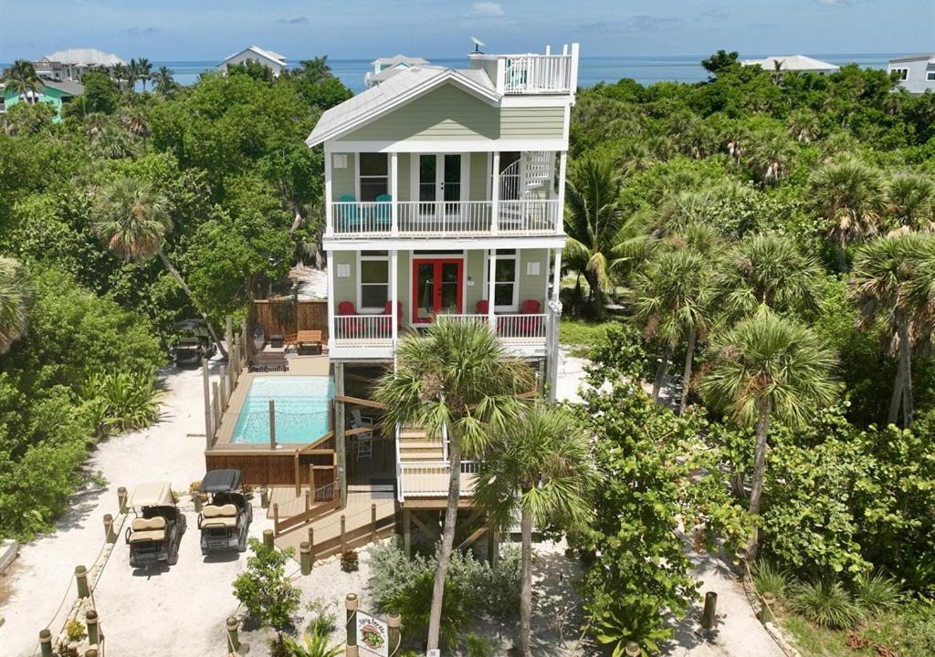 Photo of Others in North Captiva