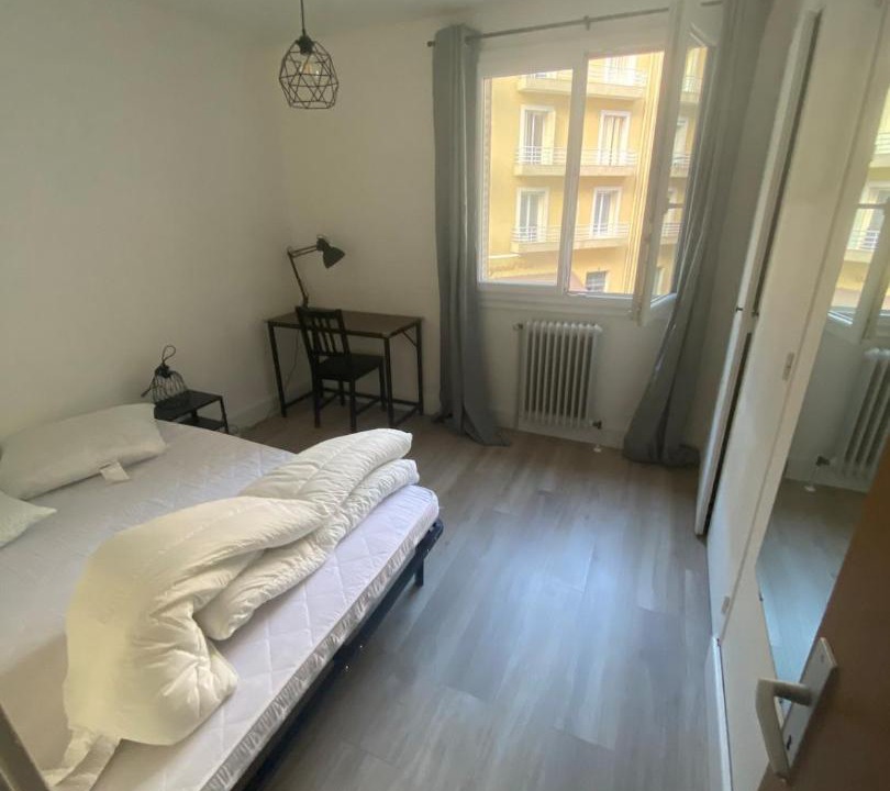 Photo of Bedroom in Quartier Exposition-Bajatiere