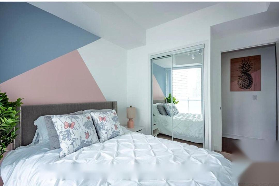 Photo of Bedroom in Toronto Entertainment District