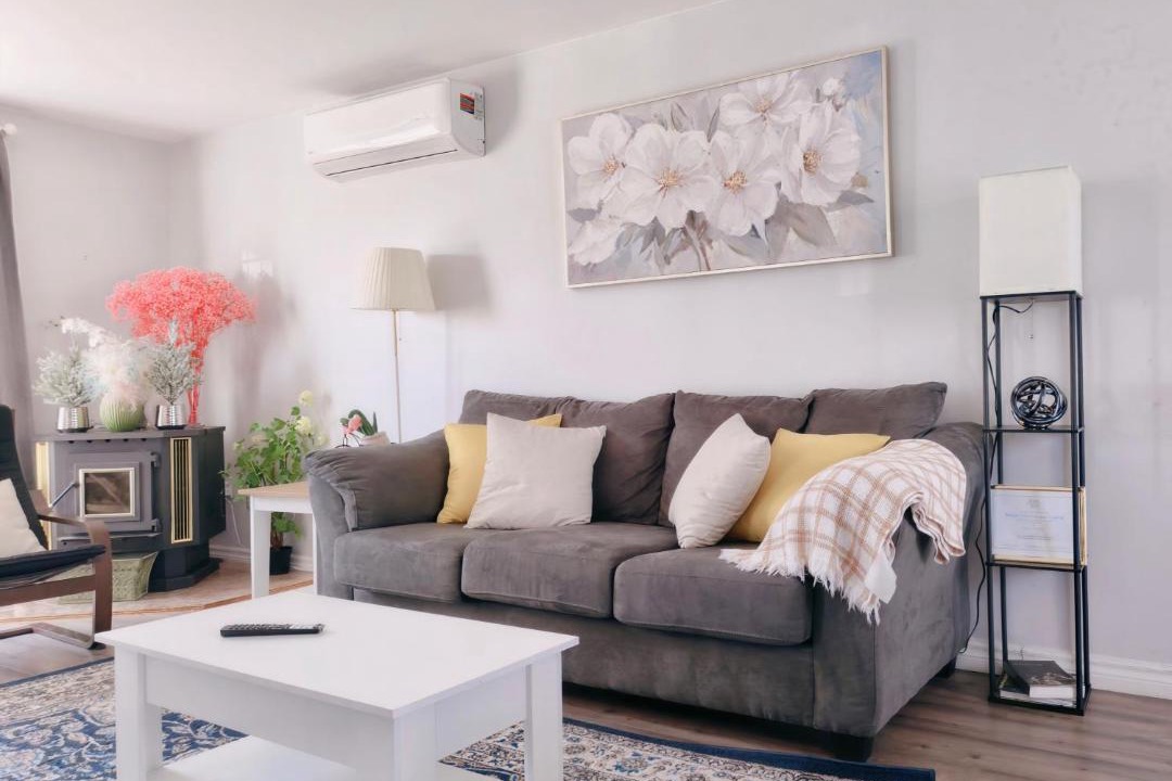 Photo of Livingroom in North River