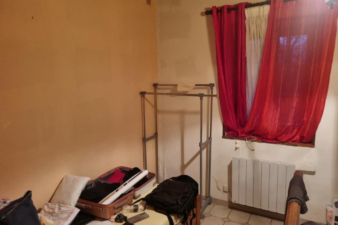 Photo of Others in Veuil