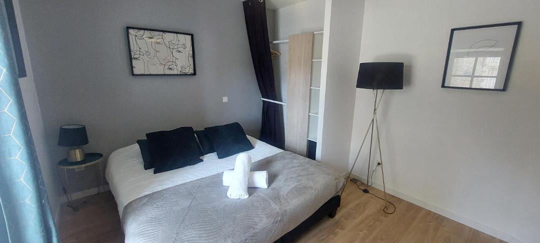 Photo of Bedroom in Lanvallay