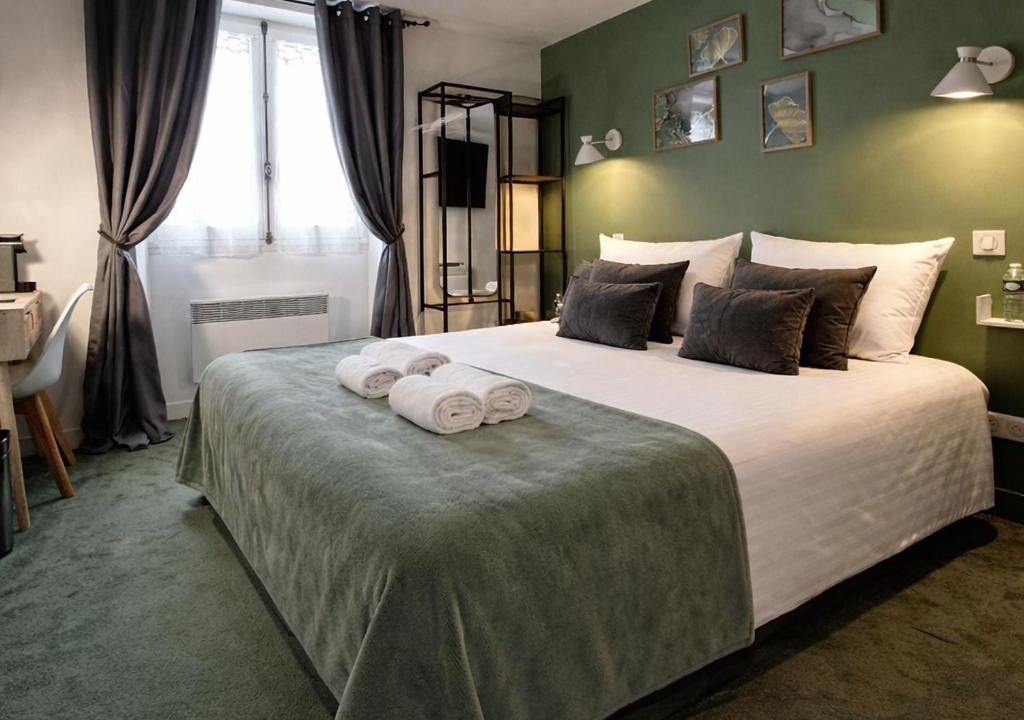 Photo of Bedroom in Loches