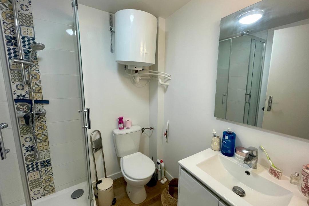 Photo of Bathroom in Liberation