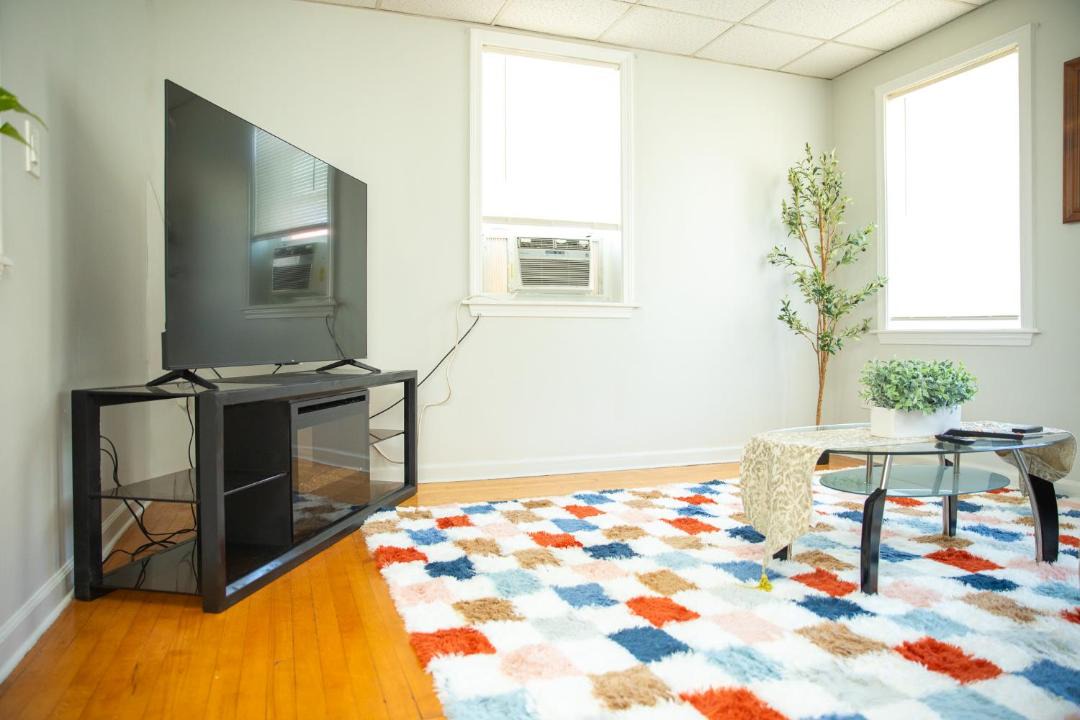 Photo of Livingroom in Fall River