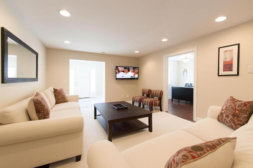 Photo of Livingroom in Crystal Beach