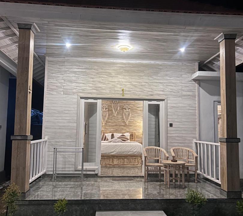 Photo of Others in Jungut Batu