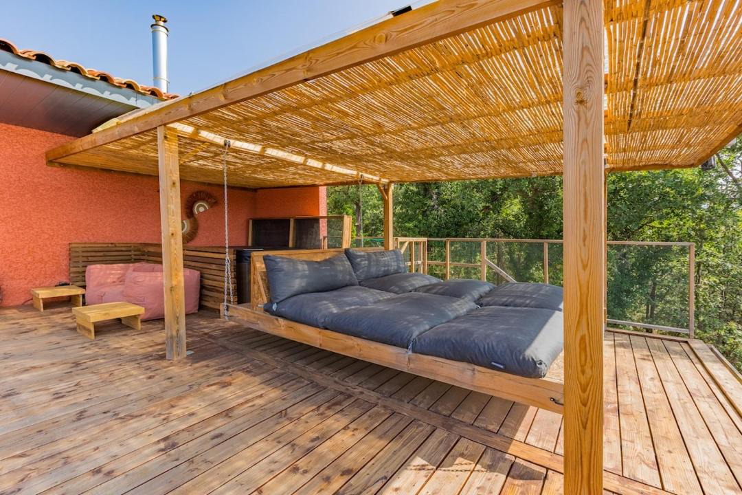 Photo of Patio Balcony in Le Bosc