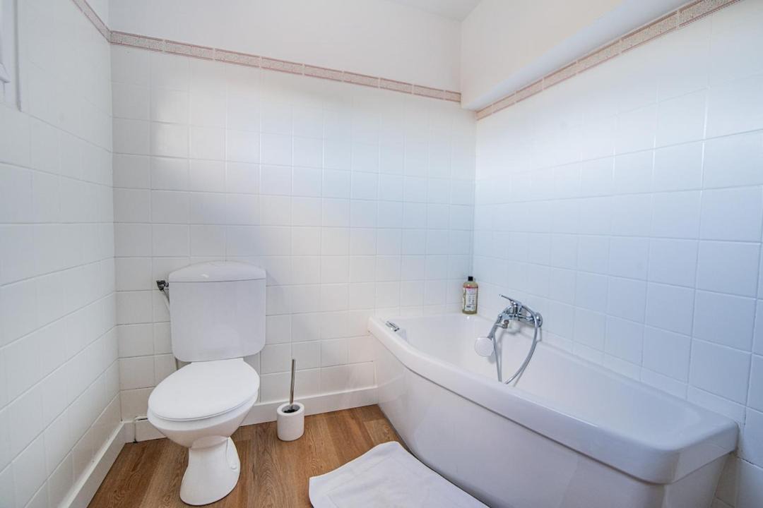 Photo of Bathroom in Saint-Laurent-sur-Sevre