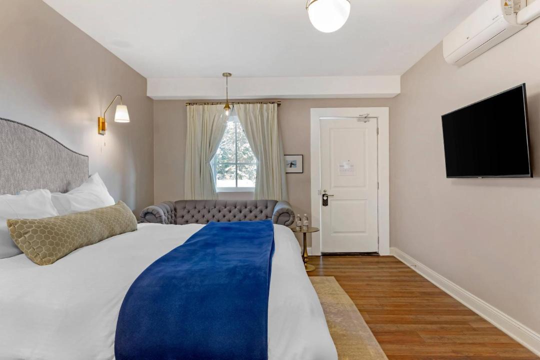 Photo of Bedroom in Hillsborough