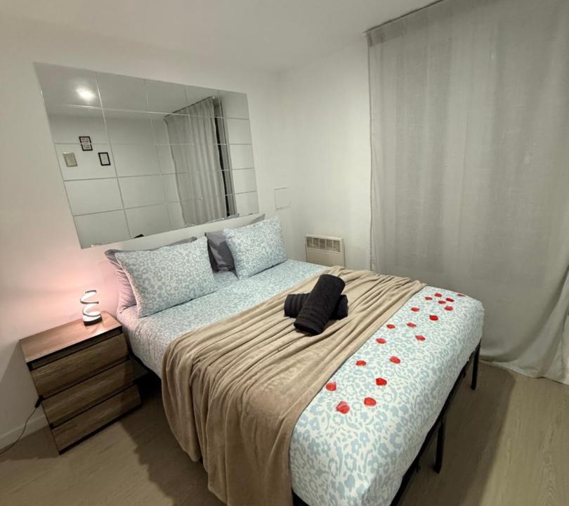 Photo of Bedroom in Villeneuve-Saint-Georges