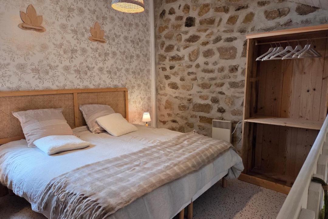 Photo of Bedroom in La Chapelle-Geneste