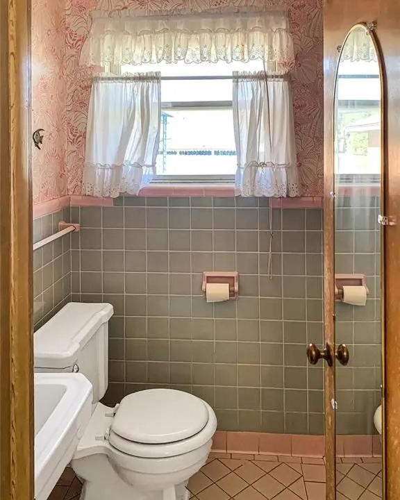 Photo of Bathroom in Ellendale
