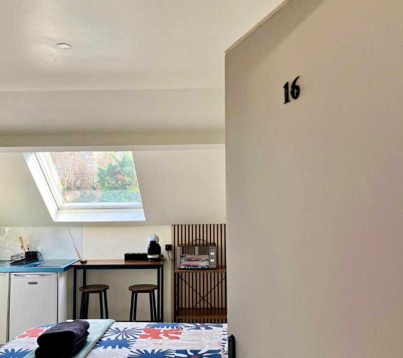 Photo of Bedroom in Villeneuve-Saint-Georges